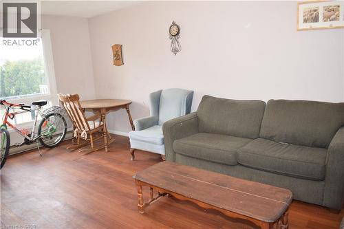 Image quality insufficient for description - 249 Cedarbrae Avenue Unit# 1, Waterloo, ON 