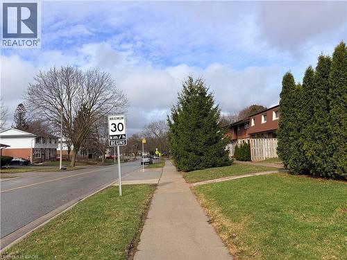 Image quality insufficient for description - 249 Cedarbrae Avenue Unit# 1, Waterloo, ON 
