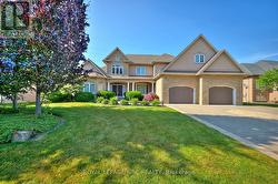 7995 CATHEDRAL DRIVE Niagara Falls (Mt. Carmel), ON L2H 2Z2