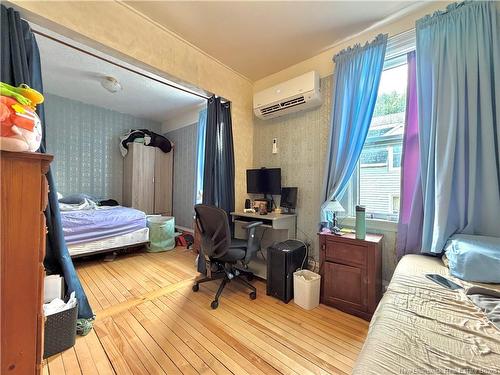 539 Queen St, Bathurst, NB 