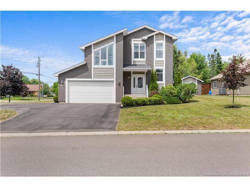 10 Yves Crt, Dieppe, NB 