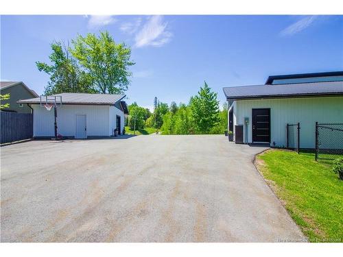 11 Robert Ross Blvd, Hampton, NB 