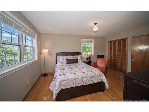 29 Trail Dr, Island View, NB 