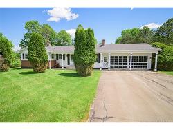 29 Trail DR  Island View, NB E3E 1A1