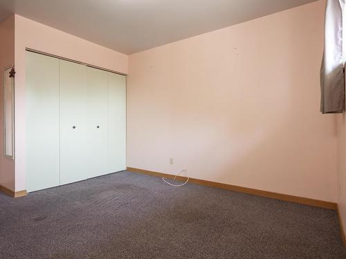 40 Lawrence Ave, Thunder Bay, ON - Indoor Photo Showing Other Room