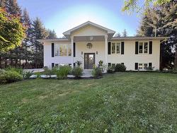 3130 Fairview Avenue  Thunder Bay, ON P7K 1E5