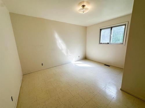 78/80 Birch Drive, Ear Falls, ON 