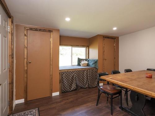 20 Union School Road S, Neebing, ON - Indoor