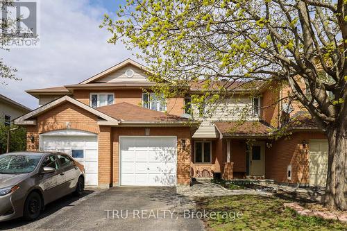 186 Daventry Crescent, Ottawa, ON - Outdoor With Facade