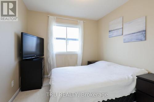 186 Daventry Crescent, Ottawa, ON - Indoor Photo Showing Bedroom