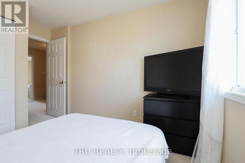 186 Daventry Crescent, Ottawa, ON - Indoor Photo Showing Bedroom