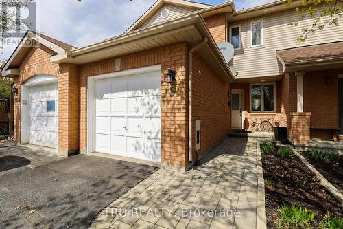 186 Daventry Crescent, Ottawa, ON - Outdoor With Exterior