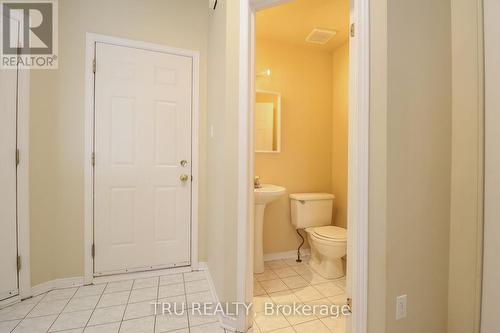 186 Daventry Crescent, Ottawa, ON - Indoor Photo Showing Bathroom