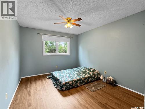 207 3Rd Avenue E, Scott, SK - Indoor Photo Showing Bedroom