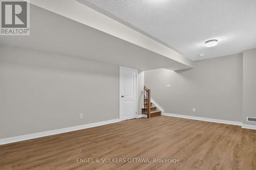 728 Haflinger Row, Ottawa, ON - Indoor Photo Showing Other Room