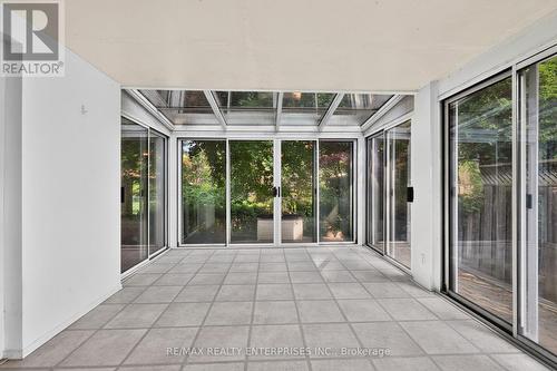 975 Cresthampton Lane, Mississauga, ON -  With Exterior