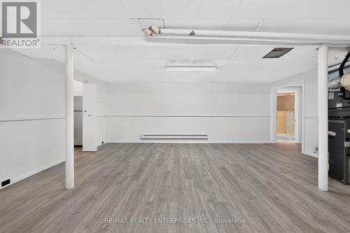 975 Cresthampton Lane, Mississauga, ON - Indoor