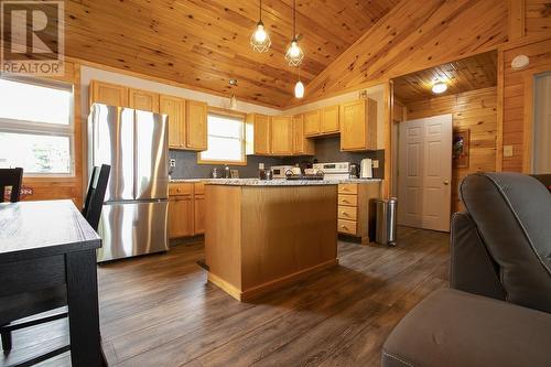 30A Stoney Point Rd, Batchawana Bay, ON - Indoor Photo Showing Kitchen