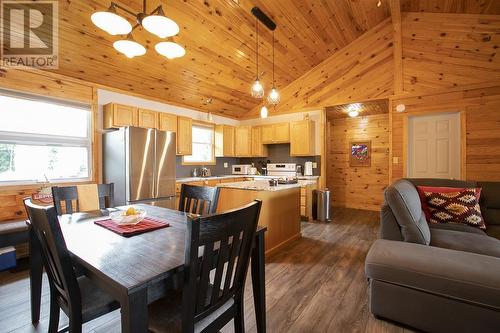 30A Stoney Point Rd, Batchawana Bay, ON - Indoor
