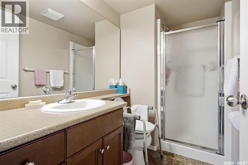 303 6709 Rochdale Boulevard, Regina, SK - Indoor Photo Showing Bathroom
