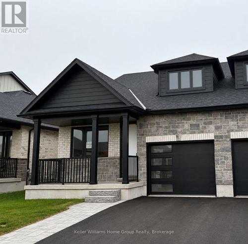 7 HALLS DRIVE  Centre Wellington (Elora/Salem), ON N0B 1S0