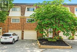 2 - 125 BONAVENTURE DRIVE  Hamilton, ON L9C 5Y9