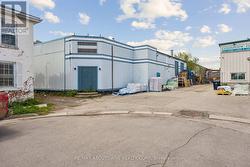 70 WADSWORTH STREET  Brantford, ON N3T 3V9