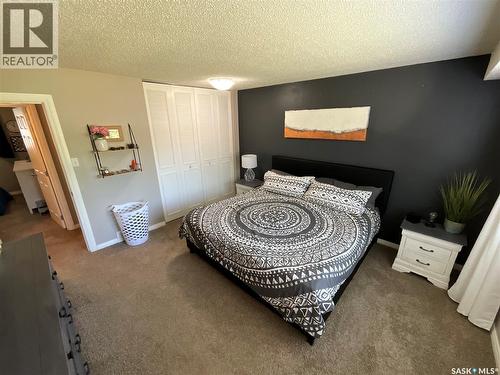 10 Mackenzie Crescent, Regina, SK - Indoor Photo Showing Bedroom