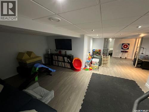 10 Mackenzie Crescent, Regina, SK - Indoor