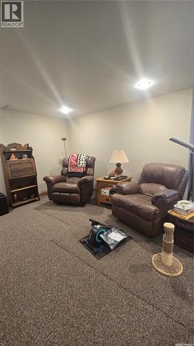 61 Moir Drive, Oxbow, SK - Indoor
