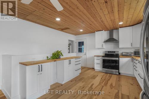 4280 Highway 34 Highway, Champlain, ON - Indoor Photo Showing Kitchen
