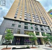 1610 - 105 CHAMPAGNE AVENUE Ottawa, ON K1S 5E5