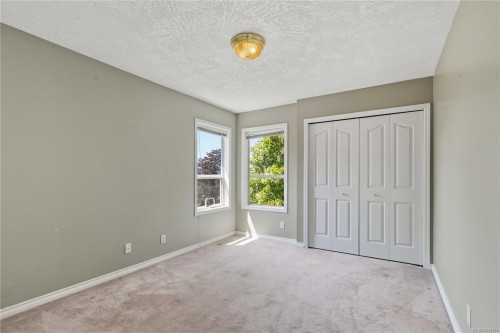 4343 Emily Carr Dr, Saanich, BC 