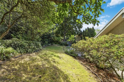 4343 Emily Carr Dr, Saanich, BC 