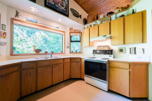 2146 Pauls Rd, Nanaimo, BC 