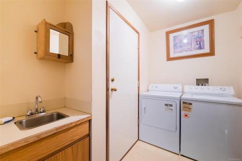 2146 Pauls Rd, Nanaimo, BC 