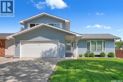 4 Groome Avenue, Regina, SK - Outdoor