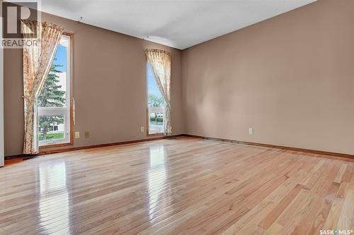 4 Groome Avenue, Regina, SK - Indoor Photo Showing Other Room