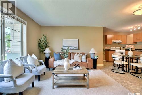 10 5011 James Hill Road, Regina, SK - Indoor