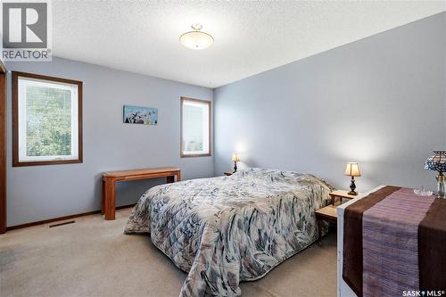 818 Spencer Lane, Saskatoon, SK - Indoor Photo Showing Bedroom