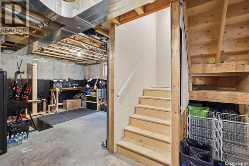 310 Martens Avenue, Warman, SK - Indoor