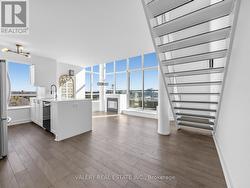 827 - 250 MANITOBA STREET  Toronto, ON M8Y 4G8