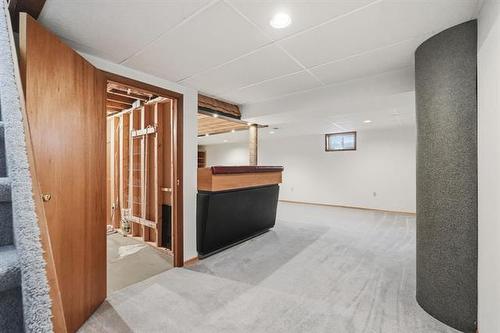 12 Kinsley Cr, Winnipeg, MB 