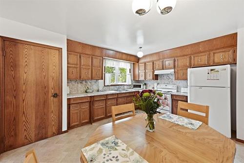 159 Amelia Cr, Winnipeg, MB 
