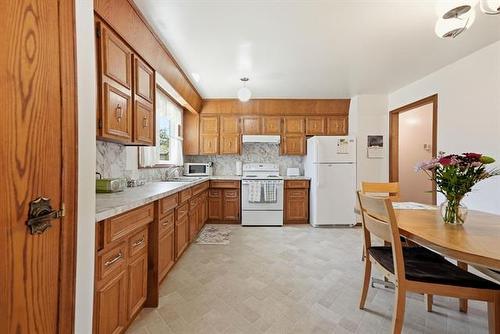 159 Amelia Cr, Winnipeg, MB 