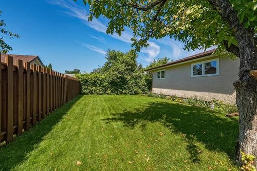 159 Amelia Cr, Winnipeg, MB 