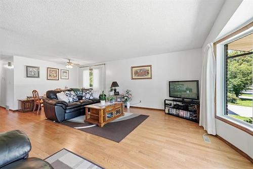 159 Amelia Cr, Winnipeg, MB 
