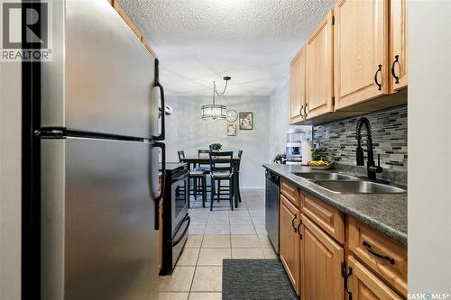 730 510 Prairie Avenue, Saskatoon, SK - Indoor Photo Showing Kitchen With Double Sink