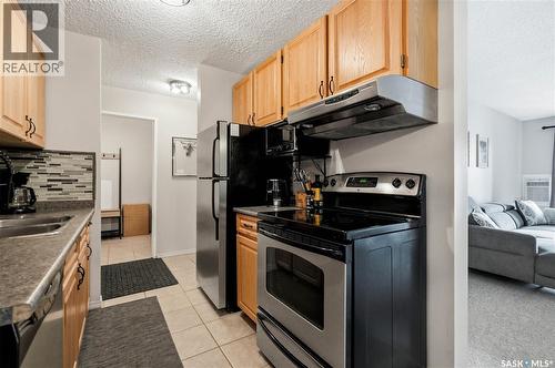 730 510 Prairie Avenue, Saskatoon, SK - Indoor Photo Showing Kitchen With Double Sink