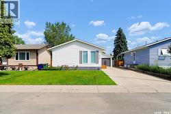 334 Johnson CRESCENT  Saskatoon, SK S7L 5P9